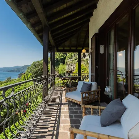 Villa Visina By Rentallcomo *